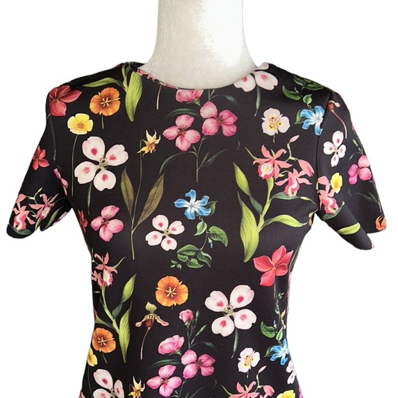Ted Baker Emmalie Hampton Black & Multicolored Floral Scalloped Top - Small - Picture 7 of 16